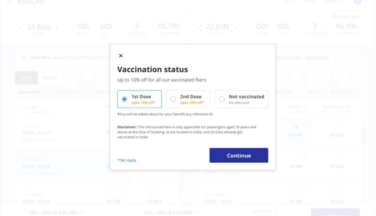 Flight booking discount for vaccinated passengers