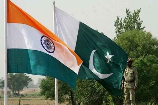 Two Indian High Commission staff in Pak go missing.